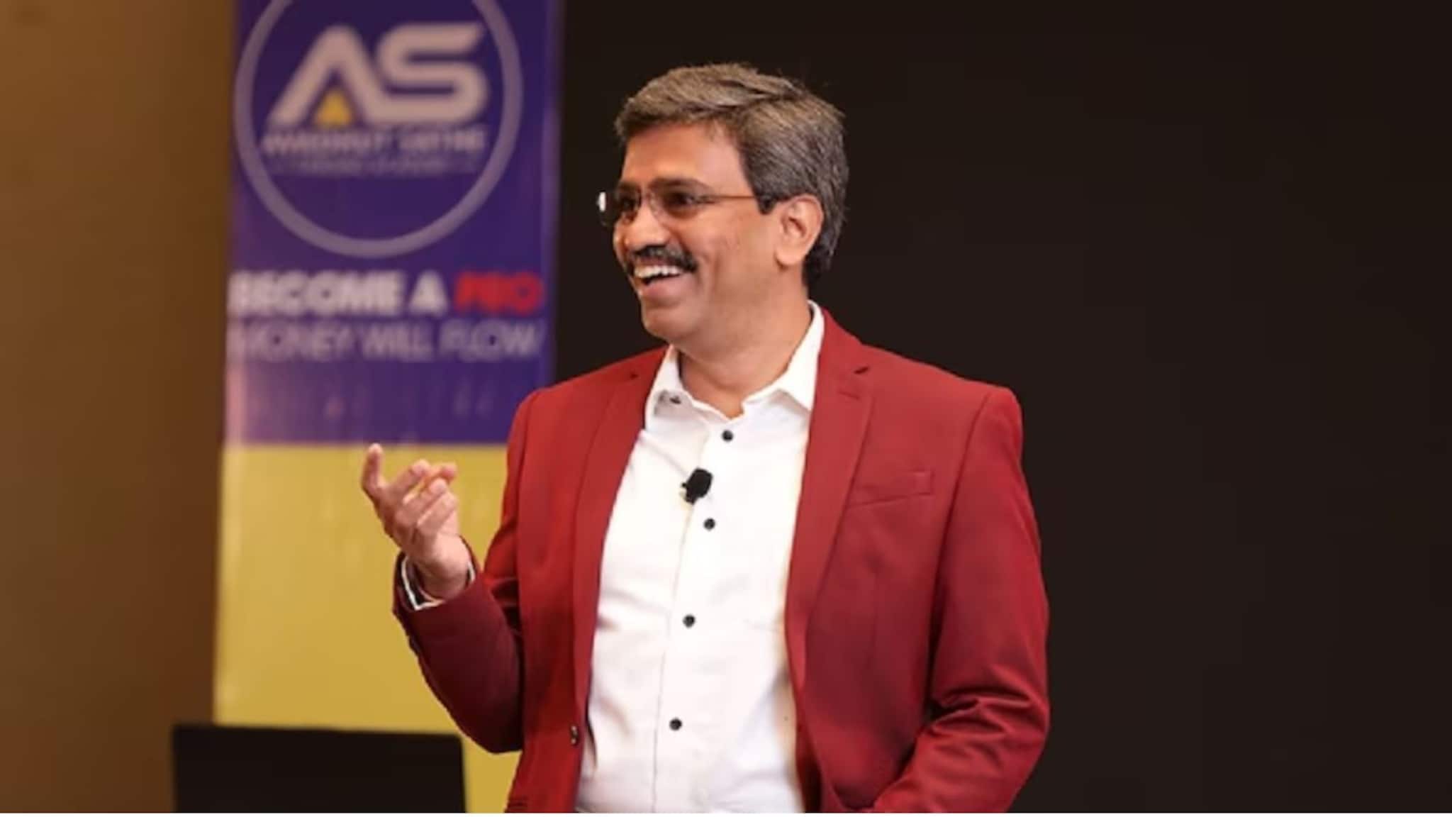 अवधूत साठे अकॅडमी प्रकरणात नाट्यपूर्ण वळण, 2.25 कोटी काढता येणार; मोठी अपडेट, SEBI आदेशावर SAT ची मध्यस्थी