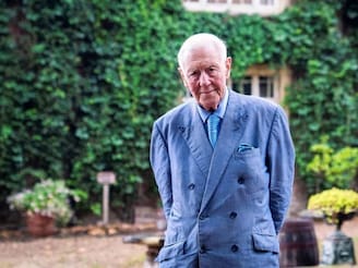 80 वर्षीय आजोबांना हवीये 50 वर्षे लहान बायको! 30वर्षीय तरुणीच्या शोधात, खास कारण