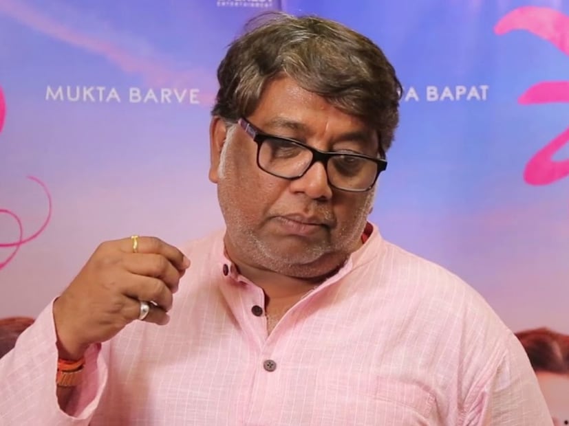  जयवंत वाडकर (Jaywant Wadkar) : ज्येष्ठ अभिनेते जयवंत वाडकर गेल्या तीन दशकांहून अधिक काळ इंडस्ट्रीत सक्रीय आहेत. जयवंत वाडकर यांनी विविध प्रकारच्या भूमिका साकारल्या आहेत. त्यांची गंभीर आणि रफटफ शैली आणि त्यांचं परिणामकारक व्यक्तिमत्तव स्क्रीनवर सहज प्रेक्षकांचं लक्ष वेधून घेऊ शकतं. सीनीअर कलाकार असल्याने 'बिग बॉस मराठी'च्या घरात एक बॅलेन्स गेम पाहायला मिळू शकतो.