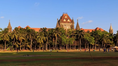 Bombay High Court Bharti 2025: मुंबई उच्च न्यायालयात नोकरीची संधी, पगार असणार 1 लाख 77 पर्यंत; अर्ज भरण्यासाठी केव्हापासून सुरूवात होणार Bombay High Court Bharti 2025: मुंबई उच्च न्यायालयात नोकरीची संधी, पगार असणार 1 लाख 77 पर्यंत; अर्ज भरण्यासाठी केव्हापासून सुरूवात होणार