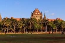 Bombay High Court Bharti 2025: मुंबई उच्च न्यायालयात नोकरीची संधी, पगार असणार 1 लाख 77 पर्यंत; अर्ज भरण्यासाठी केव्हापासून सुरूवात होणार
