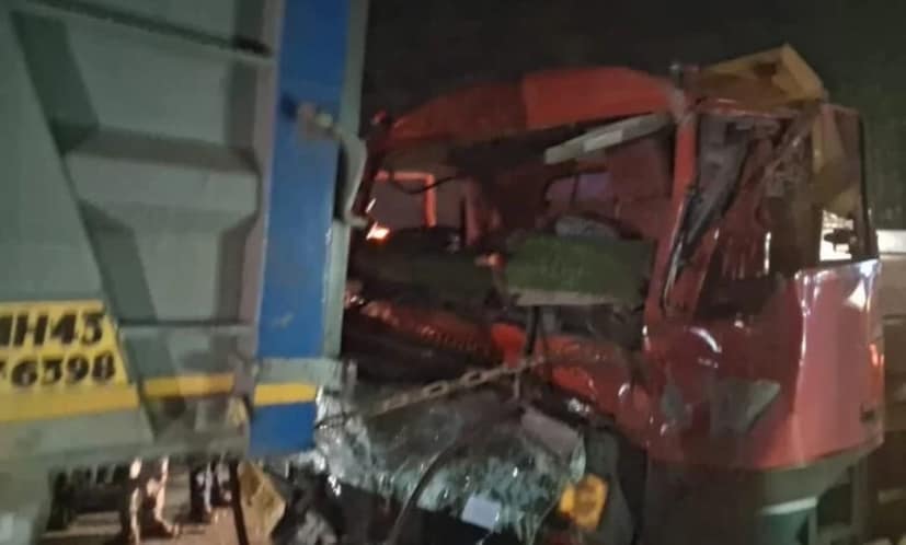 मृत्यू झालेला अमित हुमणे हा कोकणची शान होता. कोकणातील गुणवान कबड्डीपटू म्हणून त्याची ओळख होती. त्याने कबड्डीमध्ये बक्षीसही पटकवली होती. सोबतच, तो महावितरणमध्ये कर्मचारी म्हणूनही कार्यरत होता. 