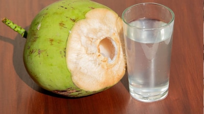 Doctor Warns: Coconut Water is 'Poison' for Kidney Patients