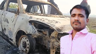 धुळे कारला अपघात