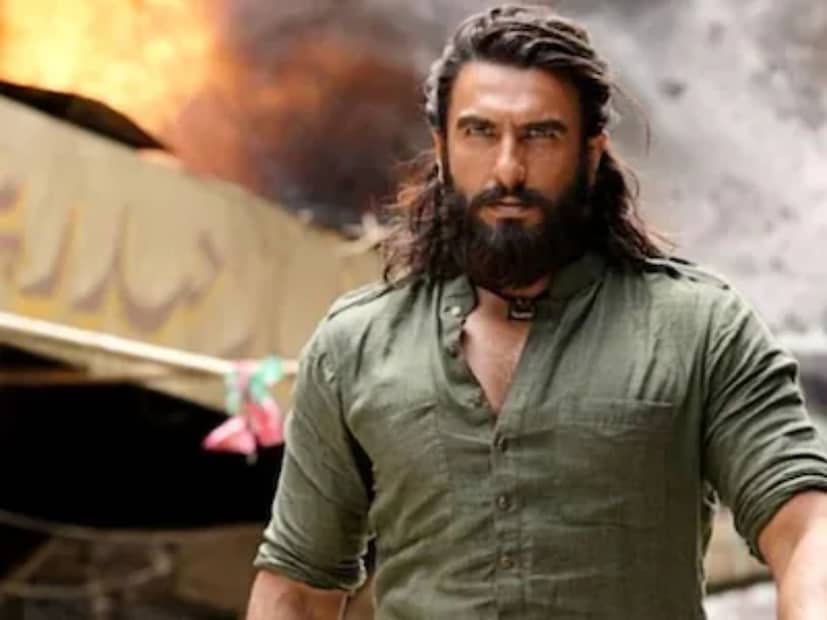 पाकिस्तानातील कराची शहरातील एका न्यायालयात भारतीय चित्रपट ‘धुरंधर’ विरोधात याचिका दाखल करण्यात आली आहे. या याचिकेत असा आरोप करण्यात आला आहे की या चित्रपटात पाकिस्तानच्या माजी पंतप्रधान बेनजीर भुट्टो यांचे फोटो, पाकिस्तान पीपल्स पार्टी (PPP) चा झेंडा आणि पक्षाच्या रॅलींचे दृश्ये कोणतीही परवानगी न घेता वापरण्यात आली आहेत. पाकिस्तानातील कराची शहरातील एका न्यायालयात भारतीय चित्रपट ‘धुरंधर’ विरोधात याचिका दाखल करण्यात आली आहे. या याचिकेत असा आरोप करण्यात आला आहे की या चित्रपटात पाकिस्तानच्या माजी पंतप्रधान बेनजीर भुट्टो यांचे फोटो, पाकिस्तान पीपल्स पार्टी (PPP) चा झेंडा आणि पक्षाच्या रॅलींचे दृश्ये कोणतीही परवानगी न घेता वापरण्यात आली आहेत.