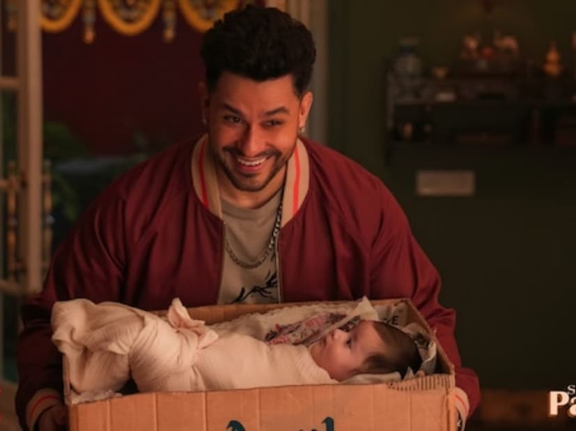  सिंगल पापा (Single Papa) : 'सिंगल पापा'मध्ये कुणाल खेमूने गौरव गहलोतची भूमिका साकारली आहे घटस्फोटानंतर लगेच मुलाला दत्तक घेण्याचा निर्णय घेऊन तो कुटुंबाला आश्चर्यचकित करतो आणि मग त्याला एकट्यानेच मुलाची जबाबदारी सांभाळावी लागते. यात प्राजक्ता कोळी, मनोज पाहवा आणि आयशा रजा महत्त्वाच्या भूमिकेत आहेत. ही सीरिज या शुक्रवारपासून नेटफ्लिक्सवर पाहता येईल.