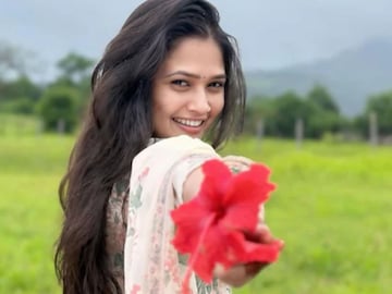 गौतमी पाटील करतेय लग्न? कोण आहे तिचा वॅलेंटाइन, Valentine Day ला सांगूनच टाकलं गौतमी पाटील करतेय लग्न? कोण आहे तिचा वॅलेंटाइन, Valentine Day ला सांगूनच टाकलं