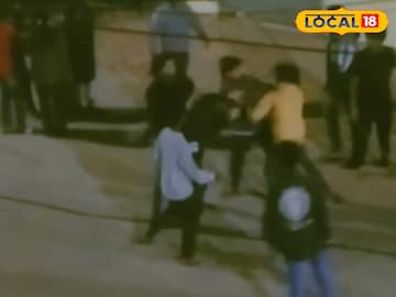 संसारनगरमध्ये अल्पवयीन मुलावर हल्ला; मुलींचे फोटो काढल्यावरून वातावरण तणावग्रस् संसारनगरमध्ये अल्पवयीन मुलावर हल्ला; मुलींचे फोटो काढल्यावरून वातावरण तणावग्रस्