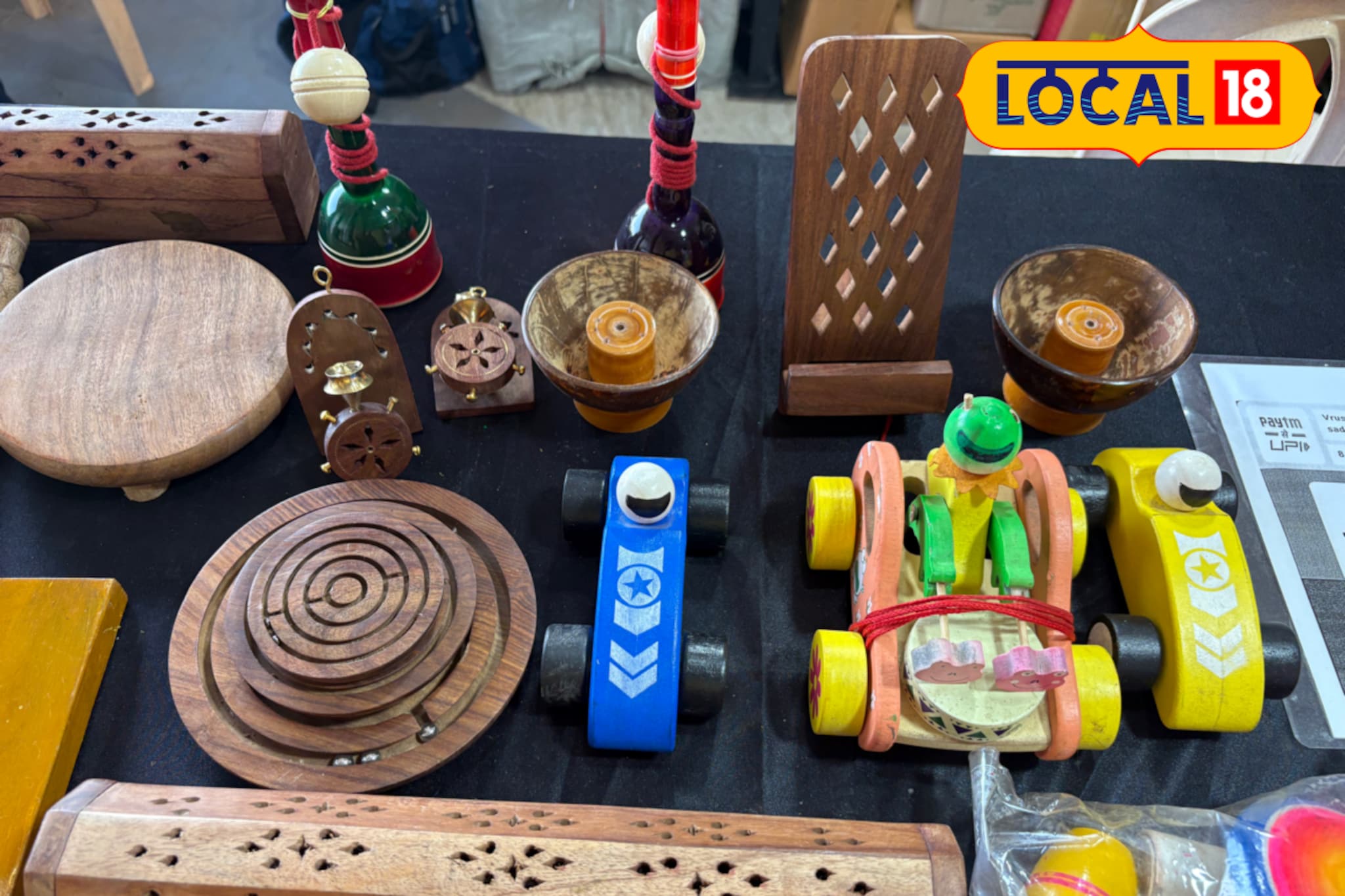 फॅशनपासून पारंपारिक वस्तुंपर्यंत, एकाच छताखाली 'या'ठिकाणी भव्यदिव्य एक्झिहिबिशन फॅशनपासून पारंपारिक वस्तुंपर्यंत, एकाच छताखाली 'या'ठिकाणी भव्यदिव्य एक्झिहिबिशन