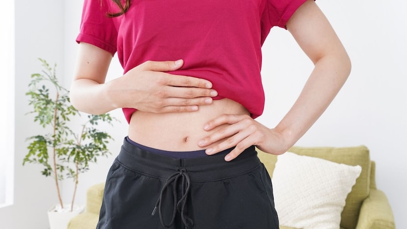 दुसरं म्हणजे सकाळी उठल्या उठल्या पोट सपाट दिसणं. रात्री डायझेशन, इन्फर्मेशन सेट होतं म्हणून मॉर्निंग टमी फ्लॅट दिसतो.