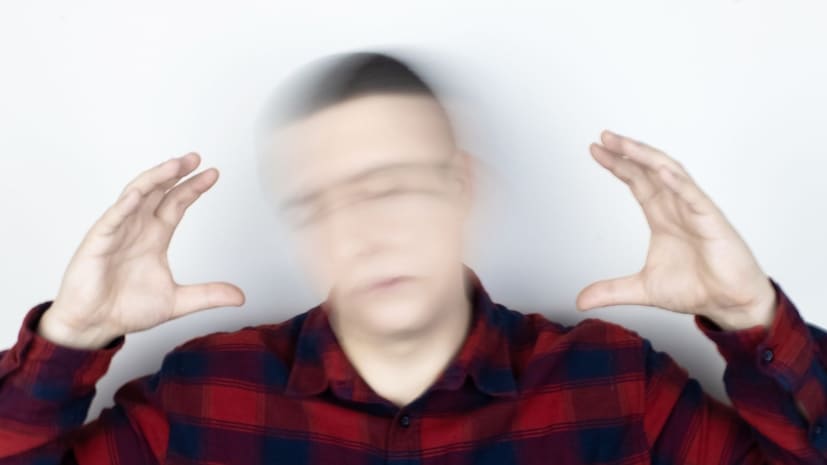 एम्सने केलेल्या अभ्यासात एका वर्षात अचानक झालेल्या मृत्यूंमध्ये निम्म्याहून अधिक मृत्यू 45 वर्षांपेक्षा कमी लोकांचे झाल्याचं समोर आलं आहे. त्यापैकी बरेच जण निरोगी होते. जे घरी किंवा प्रवासात अचानक बेशुद्ध झाले आणि त्यांचा मृत्यू झाला.