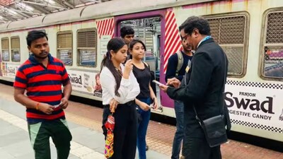 Central Railway: फुकट्या प्रवाशांमुळे मध्य रेल्वे मालामाल; 8 महिन्यांत तब्बल 'इतक्या' कोटींचा दंड वसूल