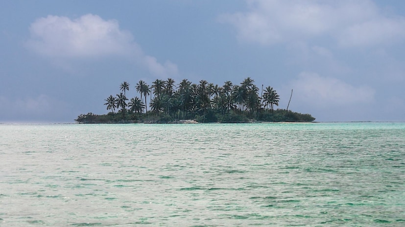 स्थानिक टूर गाईड म्हणतात की, पर्यटकांना नेहमीच दुपारी 3.30 पर्यंत परत बोलावलं जातं. जर कोणी उशीरा आला तर बोटवाले दुप्पट पैसे आकारतात. कधीकधी कपल्स प्रेमात इतके रमतात की त्यांना उशीर होतो, रात्री बोट रेस्क्यू करावं लागतं.