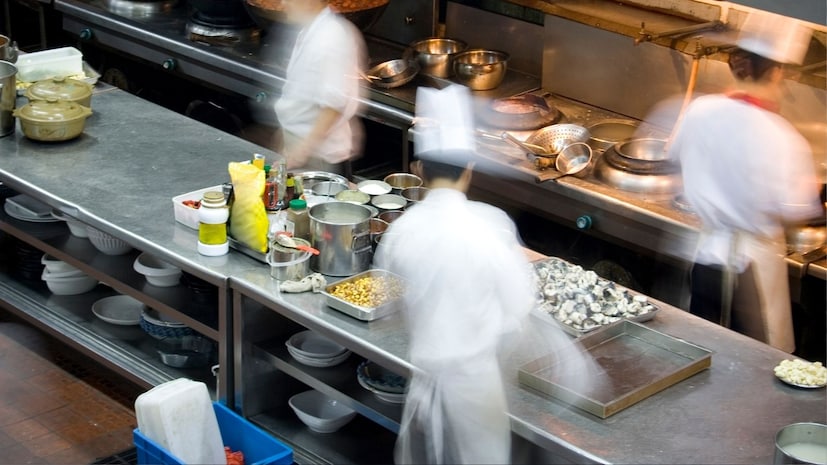 ज्या रेस्टॉरंटकडे ही ऑर्डर आली त्या रेस्टॉरंटने अशा पद्धतीची आपल्याकडे आलेली ही सगळ्यात मोठी सेलिब्रिटी ऑर्डर असल्याचं सांगितलं. (प्रतीकात्मक फोटो)