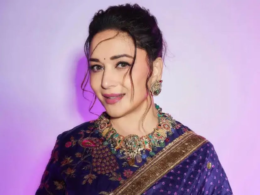  माधुरी म्हणजे,"तजेलदार चेहरा हवा असेल तर हेल्थी पदार्थ खा. दिवसभर भरपूर पाणी प्या. आपण किती पाणी पितो, काय खातो, याचा परिणाम संपूर्ण शरीरावर होत असतो".