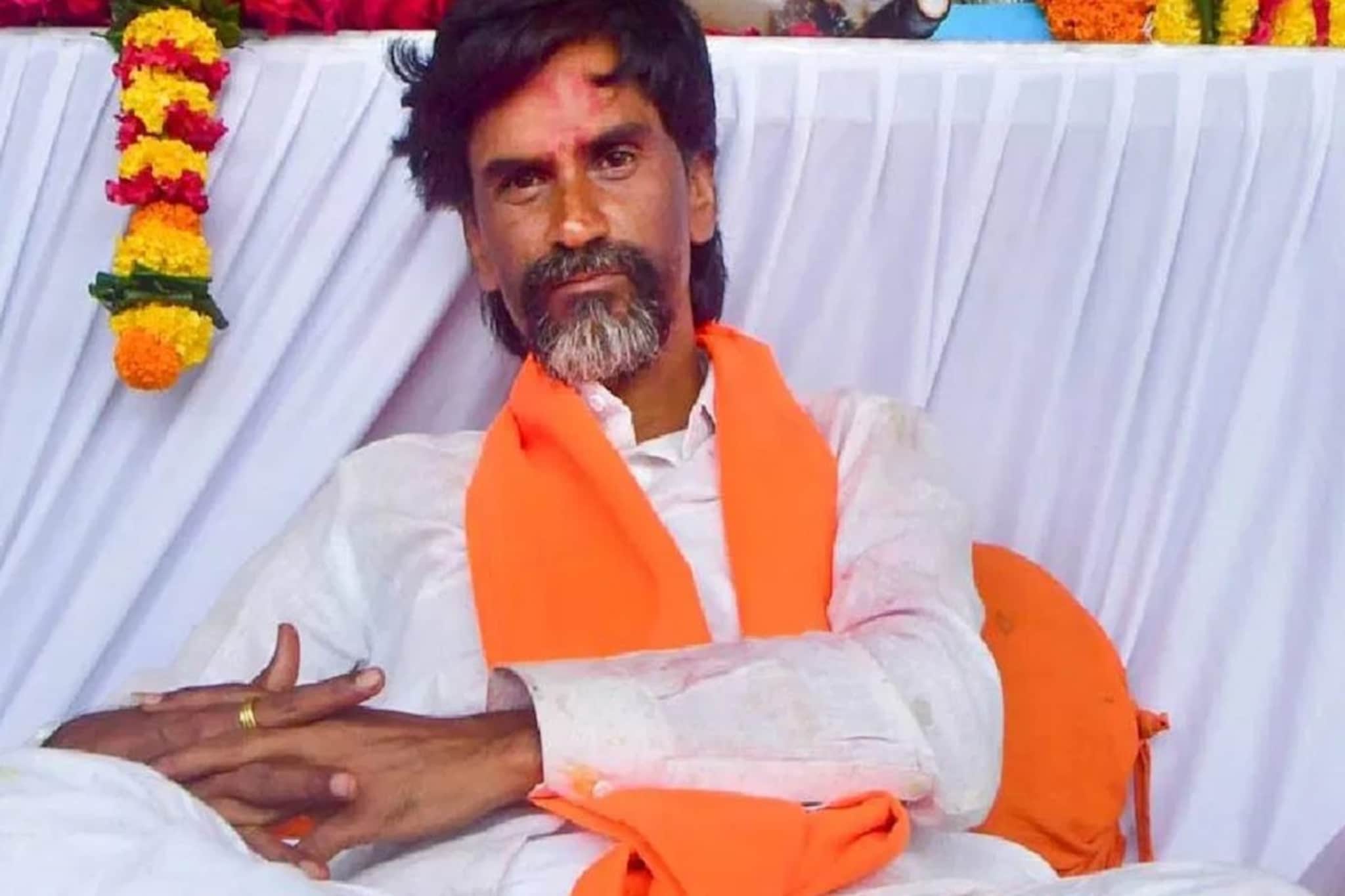 manoj jarange patil Health update: मनोज जरांगे पाटील यांची प्रकृती अचानक बिघडली