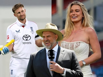 Matthew Hayden Walking Nude In MCG