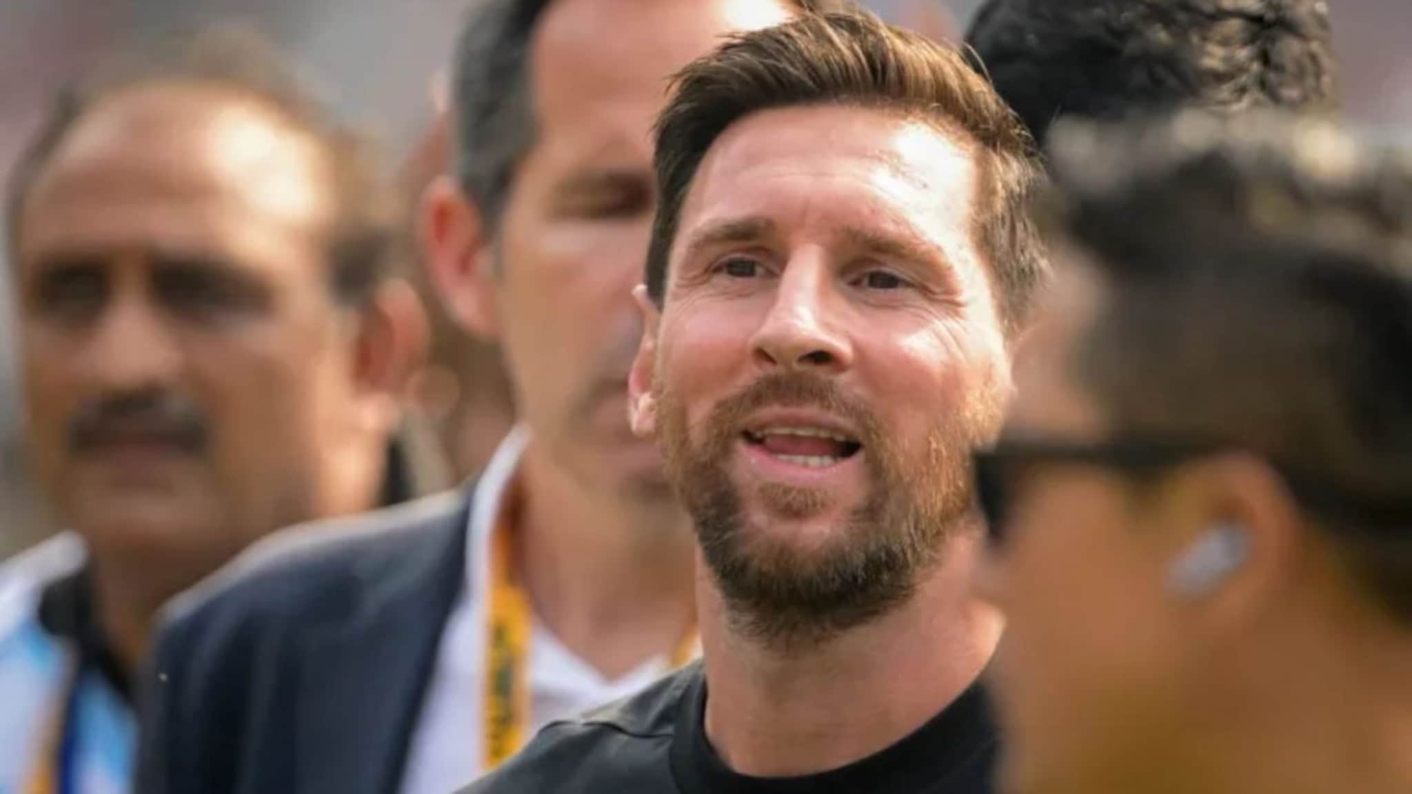 मेस्सी भारतात अन् तिकडे अर्जेंटिनाच्या शेजारी झाली मोठी राजकीय उलथापालथ, चिलीमध्ये नेमके काय घडलं?