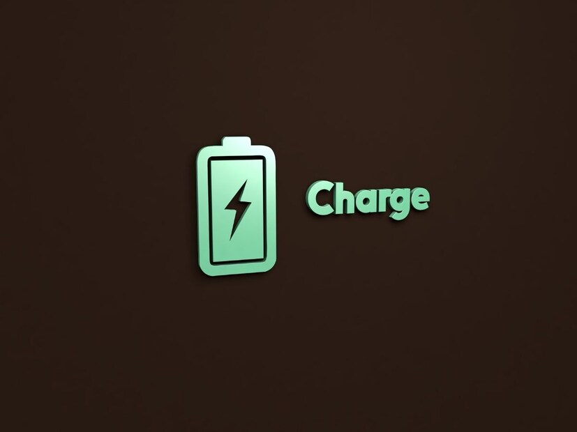 फोन तांत्रिकदृष्ट्या बंद नसतो. फोनचे हे भाग नेहमी जिवंत असतात. चार्जिंग आयसी, बॅटरी मॅनेजमेंट सिस्टम, काही सेन्सर, पॉवर सप्लाय लाइन्स, चिपचे काही भाग हे सर्व सुरक्षित चार्जिंगसाठी चालू राहतात. याला लो पॉवर चार्जिंग मोड म्हणतात.