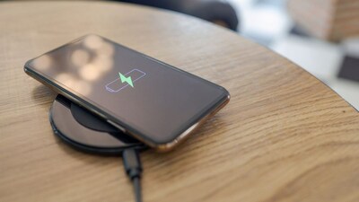 Phone off, but not dead: How the charging icon works.
