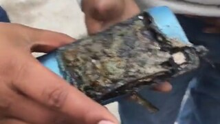 मोटोरोला फोन ब्लास्ट