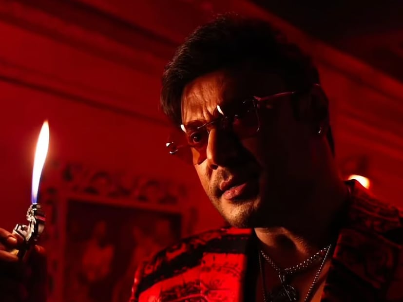  'द डेविल' हा चित्रपट ब्लॉकबस्टर ठरणार आहे. दमदार डायलॉग, कलाकारांचा जबरदस्त अभिनय, तगडी स्टारकास्ट, उत्तम संगीत आणि दिग्दर्शकाची नजर या सर्व गोष्टींमुळे 'द डेविल' हा चित्रपट यशस्वी ठरत आहे.