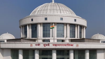 नवी मुंबई मनपा का कड़ा एक्शन: चुनाव ड्यूटी से गायब 79 कर्मचारियों को नोटिस.