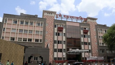 Pune PMC polls: BJP's Nagpur meet confirms Mohol as leader