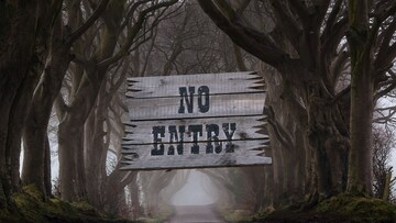 जगातील 3 ठिकाणं, जिथं जाण्यास मनाई; एक तर भारतातच, इथं चुकूनही गेलात तर...