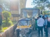 Pune Accident: पुण्याच्या नळ स्टॉप चौकात भीषण अपघात, PMPML बसची रिक्षाला धडक