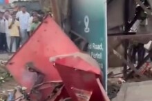 हिंजवडीत IT पार्कमध्ये भीषण अपघात, कंपनीच्या बसने 5 जणांना चिरडलं; बहीण-भावाचा जागेवर मृत्यू