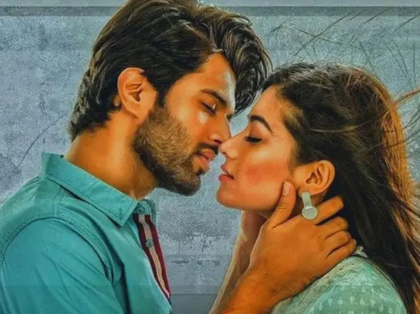  रश्मिका मंदाना आणि विजय देवरकोंडा उदयपूरमध्ये आपल्या लग्नाची तयारी करत आहेत, अशी चर्चा काही दिवसांपासून सुरू आहे. काही मीडिया रिपोर्ट्समध्ये असा दावा करण्यात आला होता की त्यांची टीम उदयपूरमध्ये लग्नाची प्लॅनिंग करत आहे आणि लवकरच वेन्यूही अंतिम केला जाईल. मात्र या बातम्यांबद्दल रश्मिका मंदानाने कोणतीही अधिकृत पुष्टी केलेली नाही. तसेच तिने या बातम्यांचे खंडनही केलेले नाही.