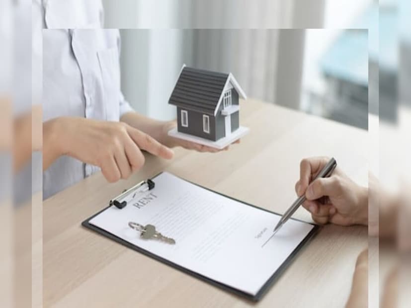 भाडेकरूला घरमालक आपल्या मर्जीनुसार काढू शकत नाही. केवळ रेंट ट्रिब्युनलच्या आदेशाने आणि कायदेशीररित्या नमूद केलेल्या कारणांवरूनच त्याला काढता येईल. भाडेकरार वादांवर रेंट ट्रिब्युनलला ६० दिवसांच्या आत निकाल देणे आवश्यक आहे, ज्यामुळे भाडेकरूंना त्वरित न्याय मिळेल. वीज-पाणी तोडणे किंवा धमकावणे यासारखी कृती कायदेशीररित्या दंडनीय गुन्हा ठरवण्यात आली आहे.