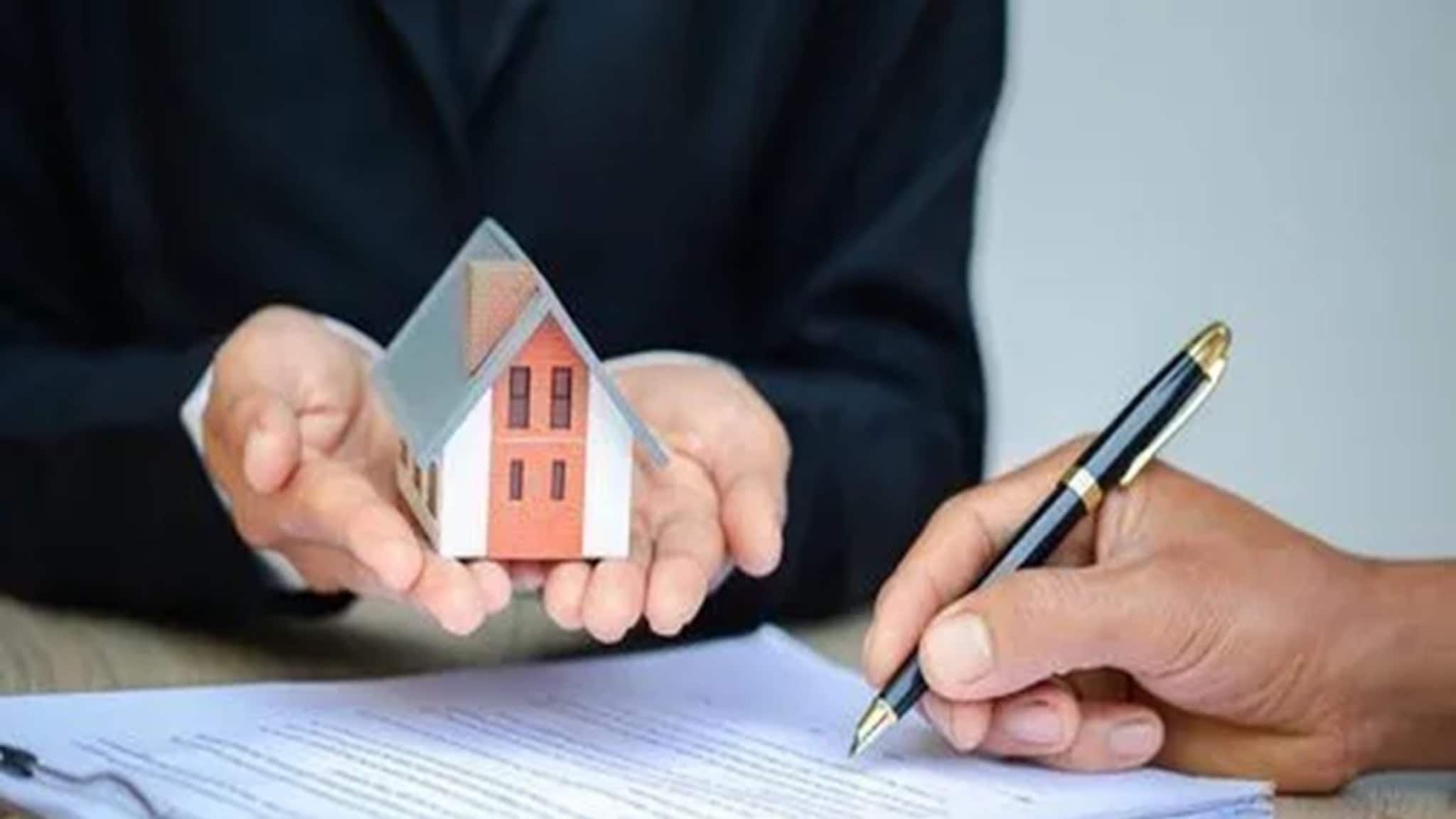 Rent Agreement Rules 2025: सिक्युरिटी डिपॉझिटपासून ते अॅग्रीमेंटपर्यंत बदलले नियम, रेंटने राहणाऱ्यांनी हे वाचलंच पाहिजे