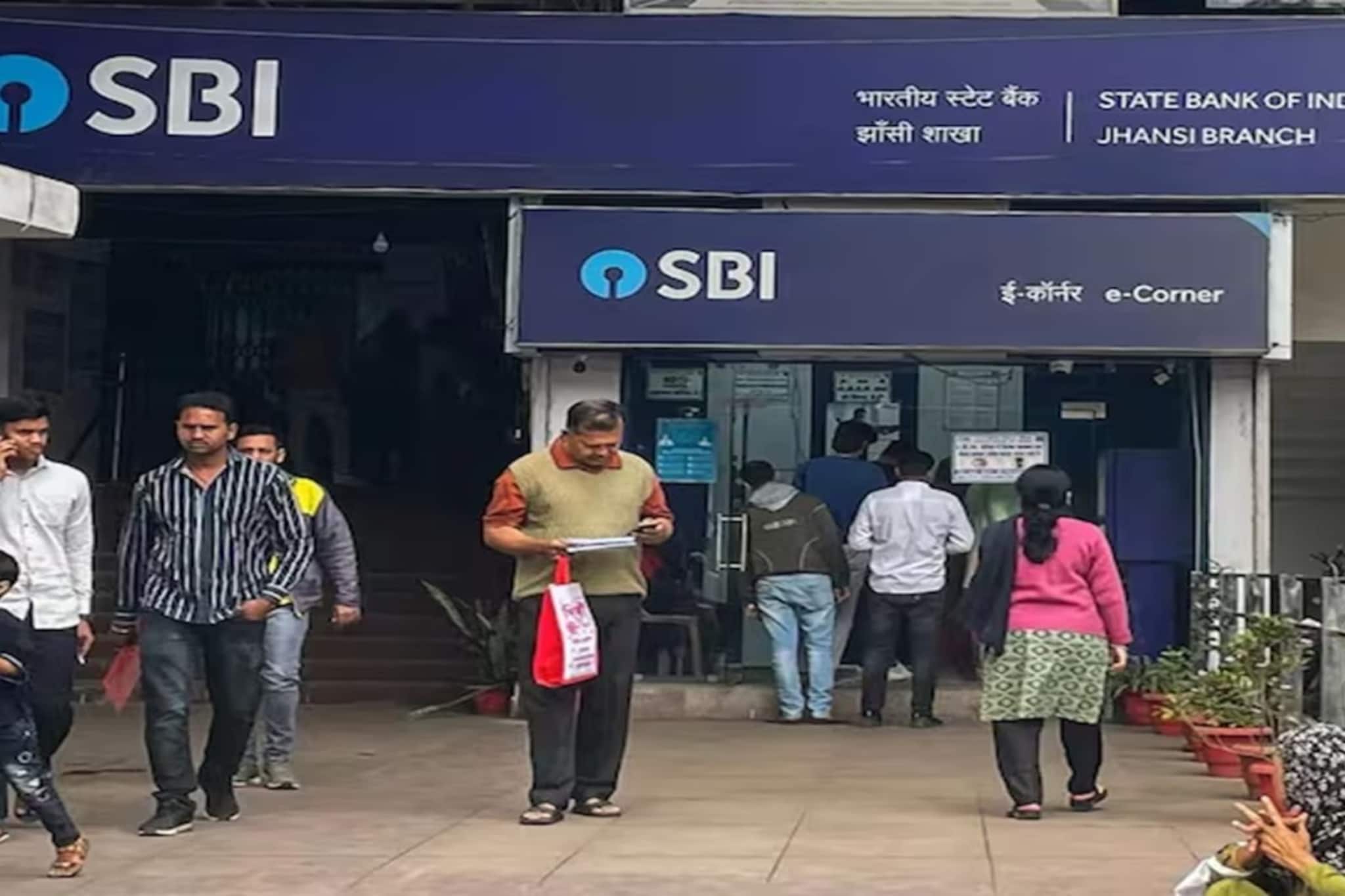 रोज 1100 रुपये वाचवून तुम्ही फेडू शकता 50 लाखांचं Home Loan