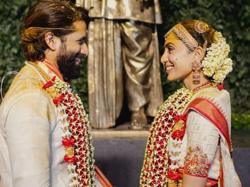  समंथा रुथ प्रभूपासून विभक्त झाल्यानंतर नागा चैतन्य 4 डिसेंबर 2024 रोजी शोभिता धुलिपालासोबत विवाहबंधनात अडकला. नागा चैतन्यच्या वेडिंग अॅनिव्हर्सला 3 दिवस बाकी असताना समंथाने लग्न केलं आहे.