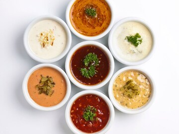 चटणी वगैरे नसेल तेव्हा...; शेफ विकास खन्नाने दाखवला एक मिनिटात सॉस कसा बनवायचा?