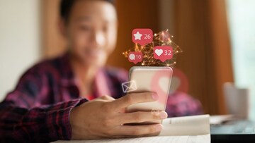 लाइक, शेअर, कमेंट न करतानाही ती पोस्ट पाहिली हे सोशल मीडियाला कसं कळतं?