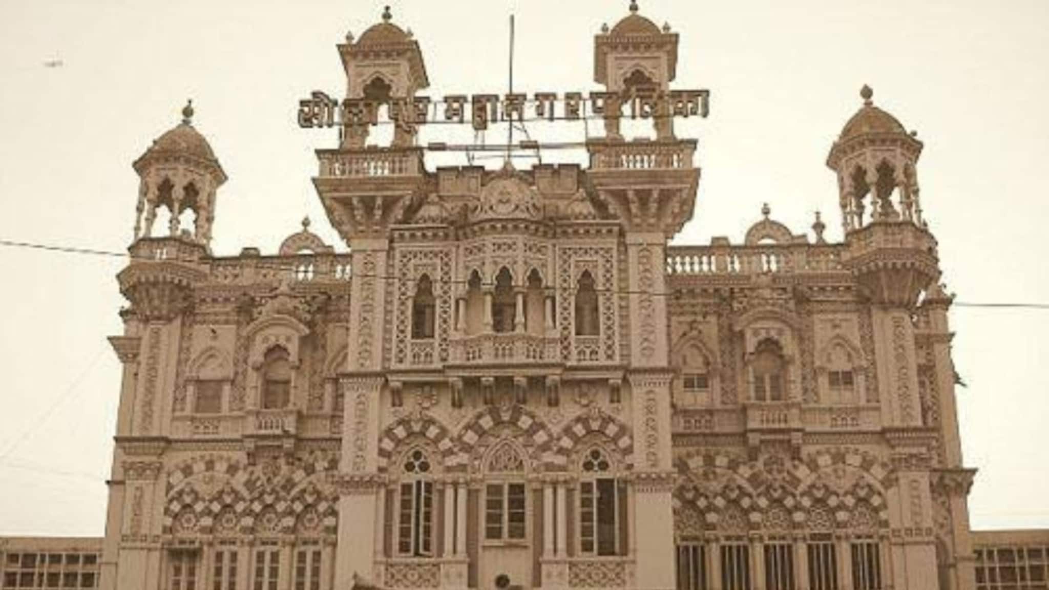 सोलापूरमध्ये मविआचं ठरलं, सर्वाधिक जागा काँग्रेसला तर मनसेला भोपळा; वाचा कोणत्या पक्षाला किती?