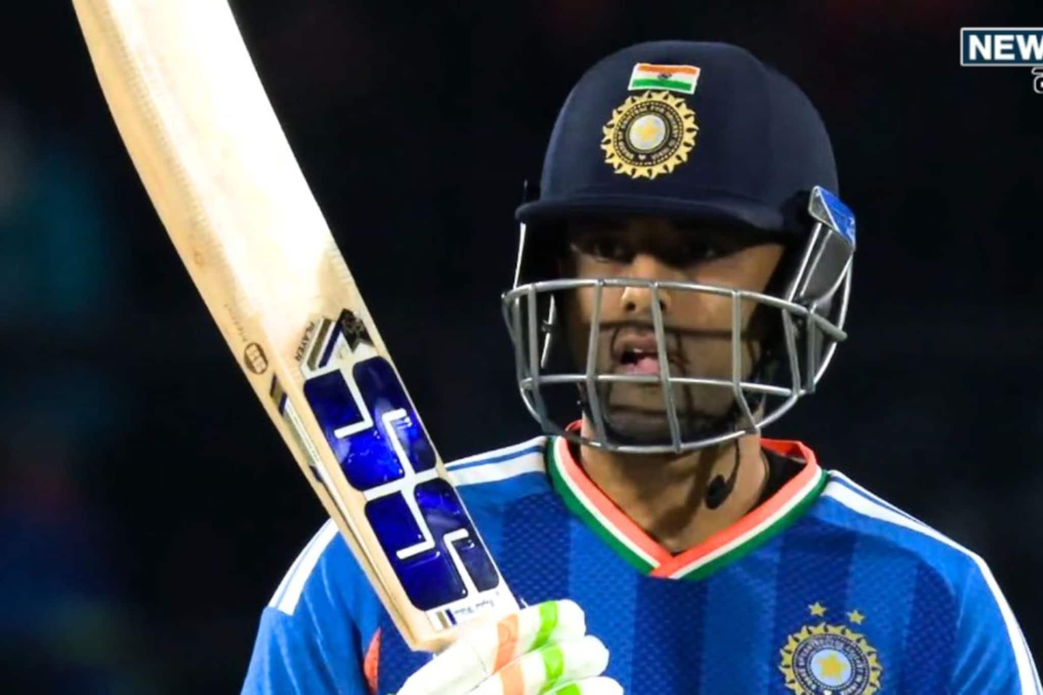 Suryakumar Yadav : सूर्याचे 'बारा' वाजले पण स्वत:लाच दिली क्लीन चीट, म्हणाला... Suryakumar Yadav : सूर्याचे 'बारा' वाजले पण स्वत:लाच दिली क्लीन चीट, म्हणाला...