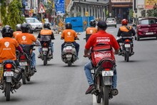 नववर्षाच्या सेलिब्रेशनला ब्रेक! स्विगी-झोमॅटो, अ‍ॅमेझॉनची डिलिव्हरी ठप्प; मुंबई-पुण्यासह शहरांमध्ये गोंधळ; कारण काय?