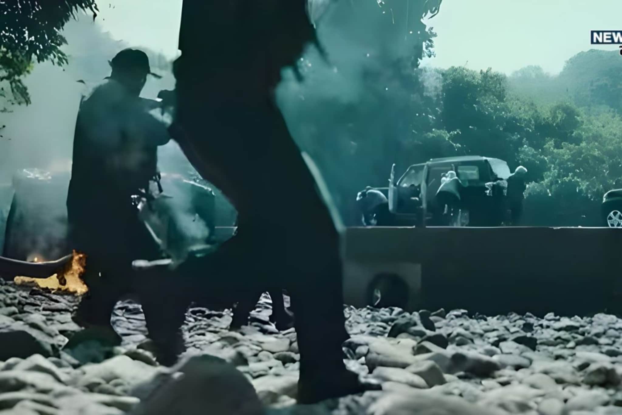 7 एपिसोडची ही जबरदस्त सीरिज, 2025 मध्ये OTT वर केलाय कब्जा 7 एपिसोडची ही जबरदस्त सीरिज, 2025 मध्ये OTT वर केलाय कब्जा