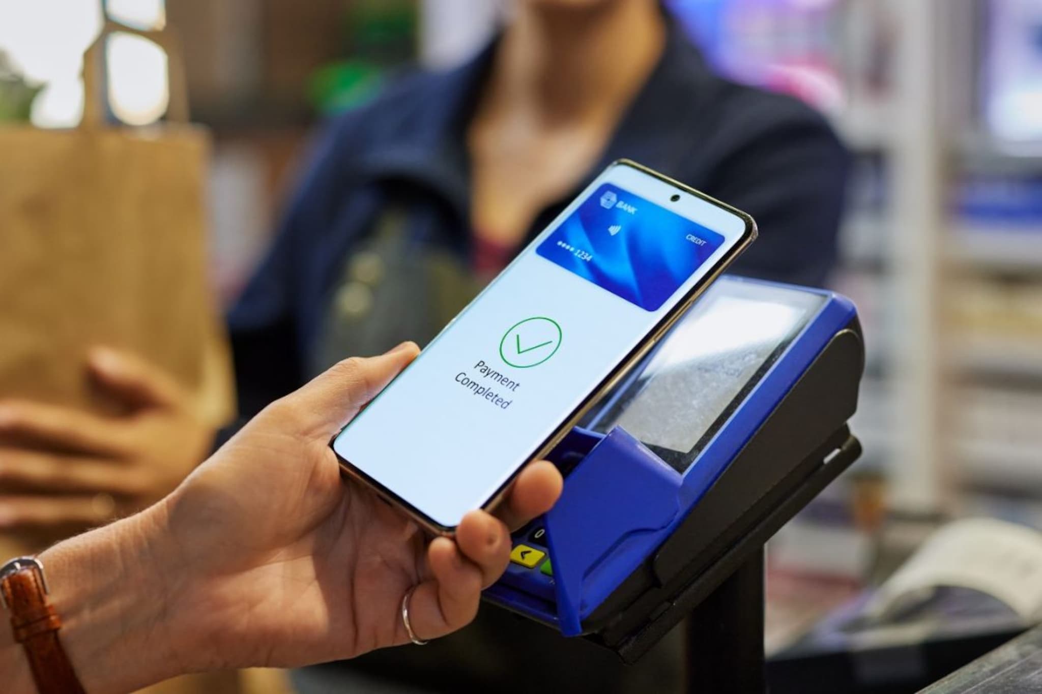 UPI पेमेंट तर Free आहे, मग Google Pay आणि PhonePe कसे करतात कमाई?