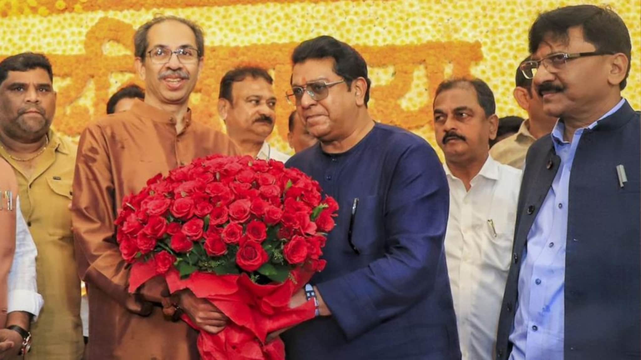 मनसे आणि शिवसेनेची कुठे कुठे युती ? संजय राऊतांनी यादी वाचली, आतली बातमी फोडली