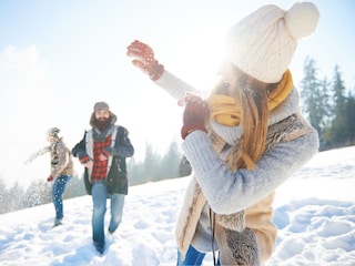 प्रवासात कोणत्या वस्तू आवश्यक आहेत? प्रवासात कोणत्या वस्तू आवश्यक आहेत?