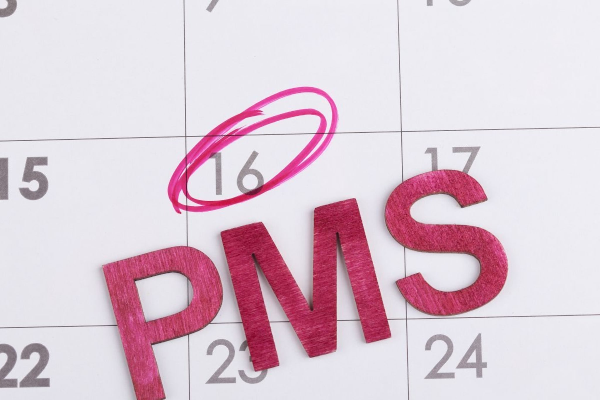 Menstruation : PMS नं हैराण ? पाळीचे दिवस सुलभ करण्यासाठीच्या हेल्थ टिप्स
