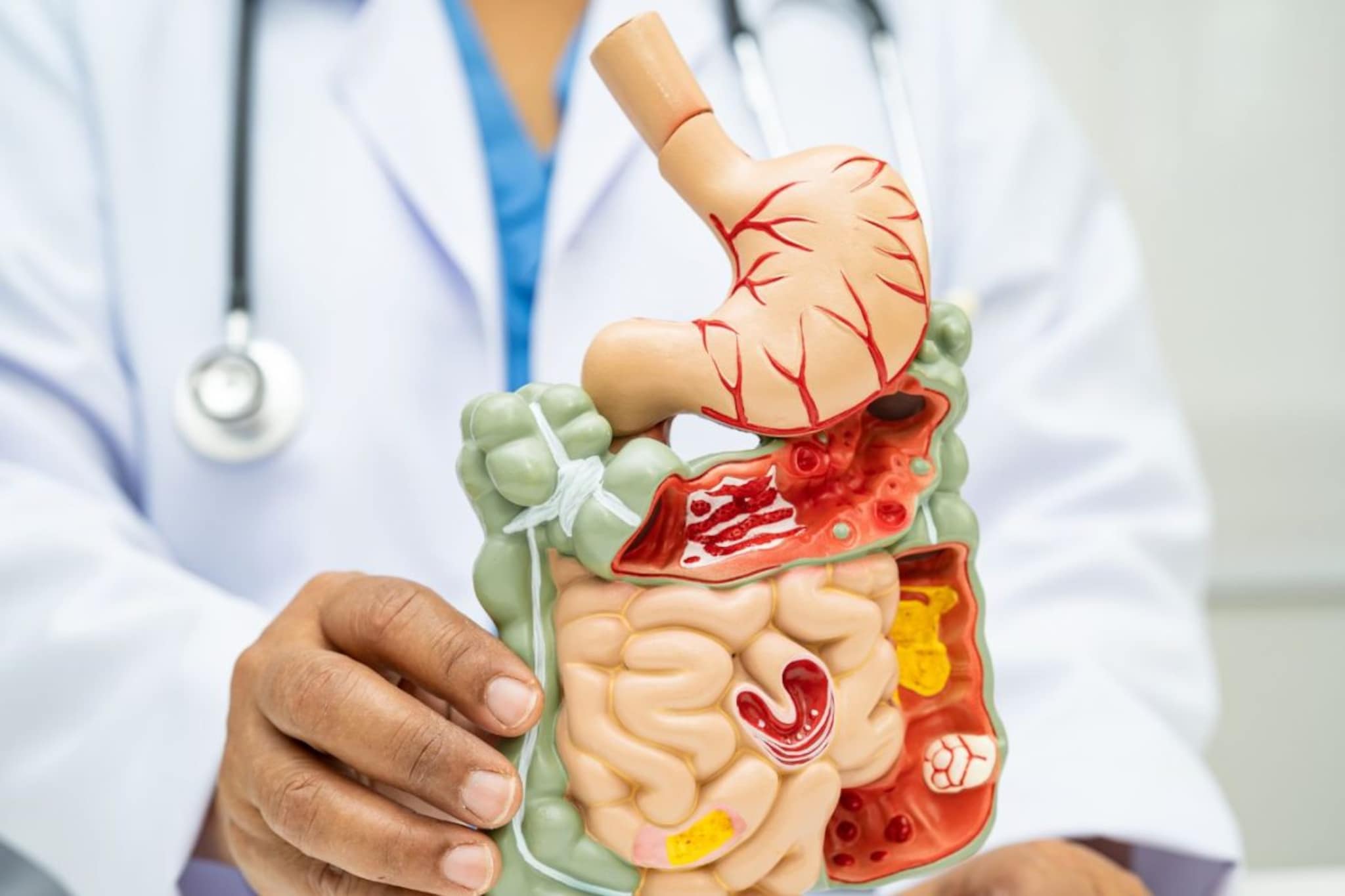 Breakfast : सकाळच्या काही सवयी आतड्यांंसाठी हानिकारक का ? जाणून घ्या सविस्तर