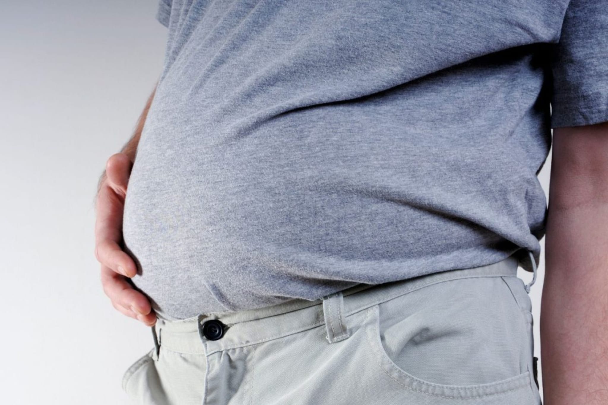 Bloating : पोटाच्या तक्रारींवर रामबाण उपाय, या बदलांनी सांभाळा पोटाचं आरोग्य