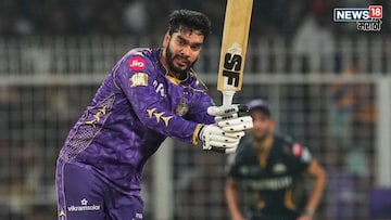 IPL 2026 Auction : शाहरुखने धोका दिला, ऑक्शनच्या 3 तास आधी पठ्ठ्यानं दाखवला जलवा IPL 2026 Auction : शाहरुखने धोका दिला, ऑक्शनच्या 3 तास आधी पठ्ठ्यानं दाखवला जलवा