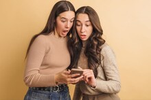 40 Minute Viral Video : 40 मिनिटांचा व्हायरल व्हिडीओ, इंटरनेटवर होतोय ट्रेंड, काय आहे असं यात?